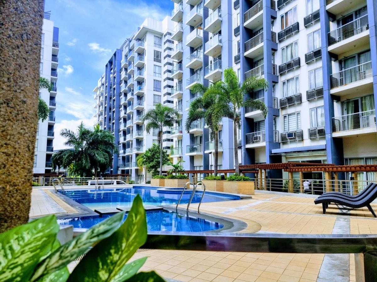 One Palm Tree Villas Condo Across Naia Terminal 3 มะนิลา ภายนอก รูปภาพ