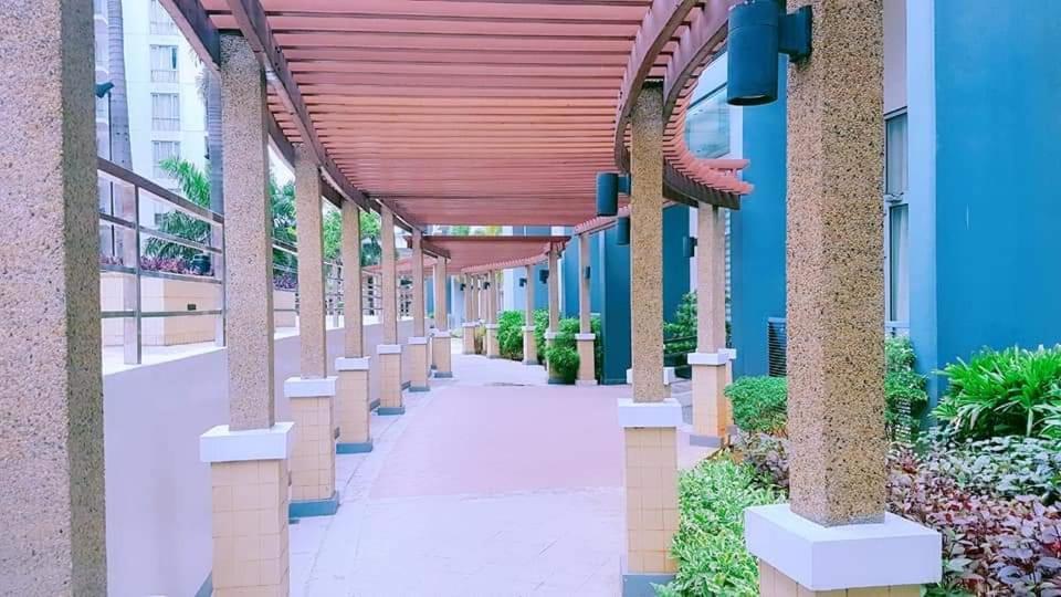 One Palm Tree Villas Condo Across Naia Terminal 3 มะนิลา ภายนอก รูปภาพ