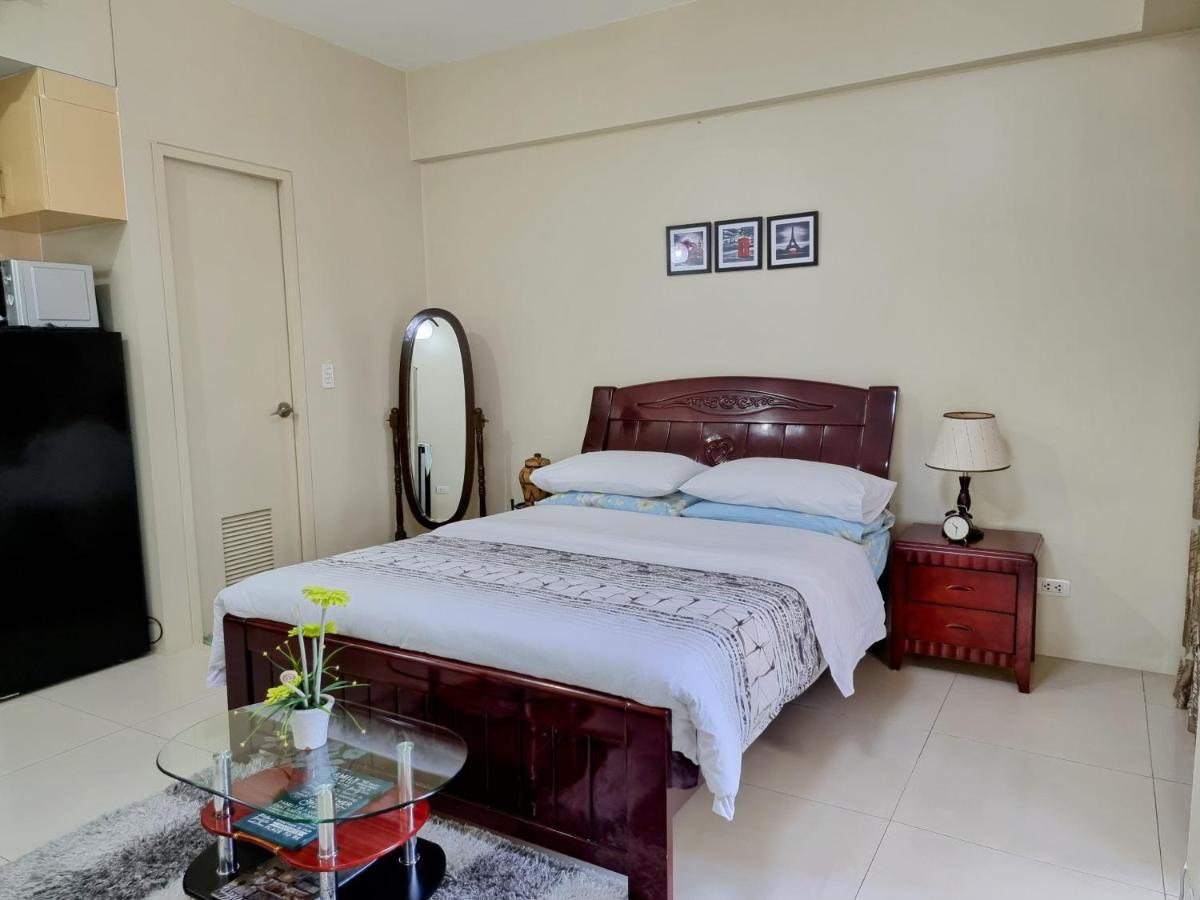 One Palm Tree Villas Condo Across Naia Terminal 3 มะนิลา ภายนอก รูปภาพ