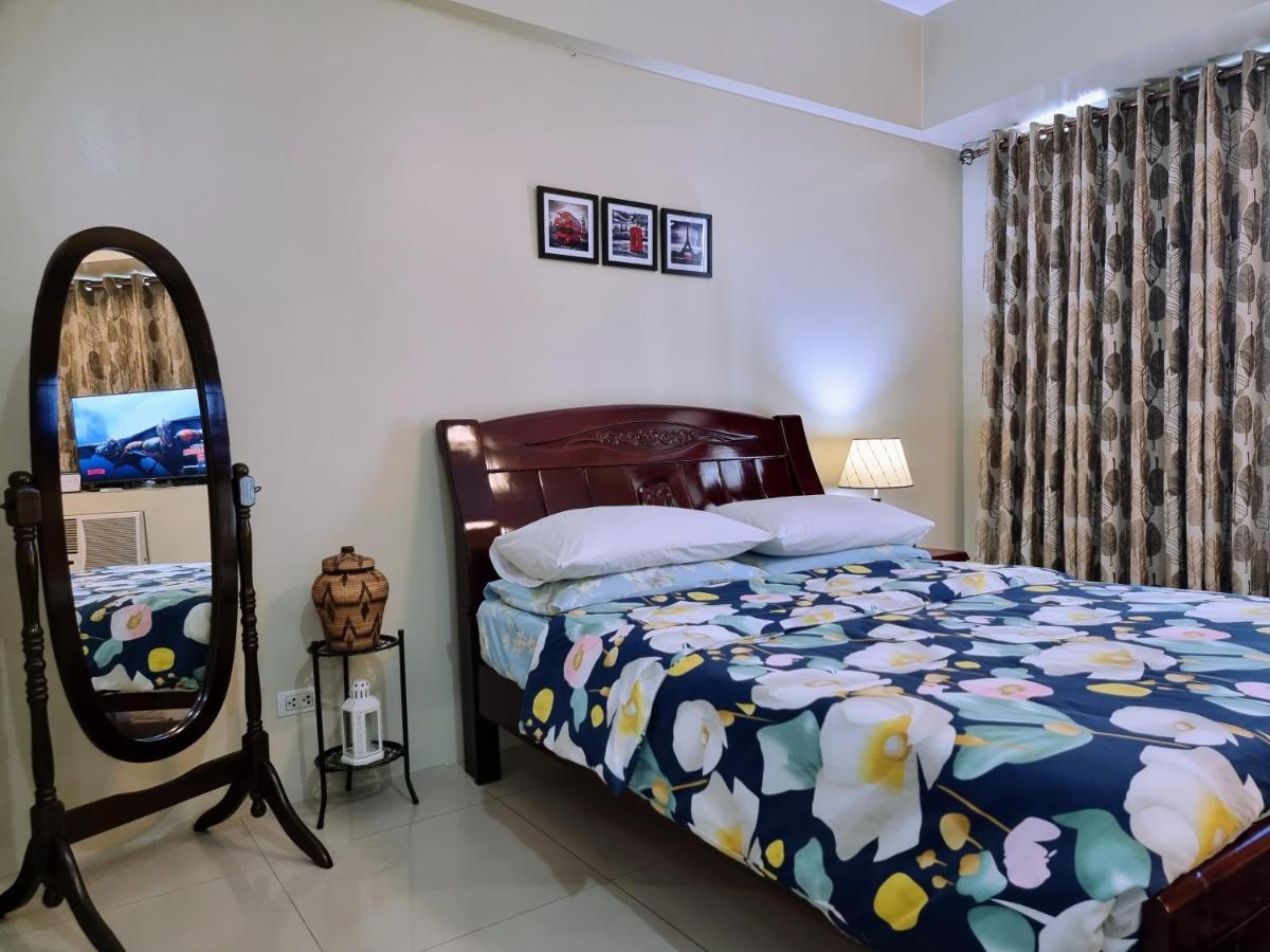One Palm Tree Villas Condo Across Naia Terminal 3 มะนิลา ภายนอก รูปภาพ